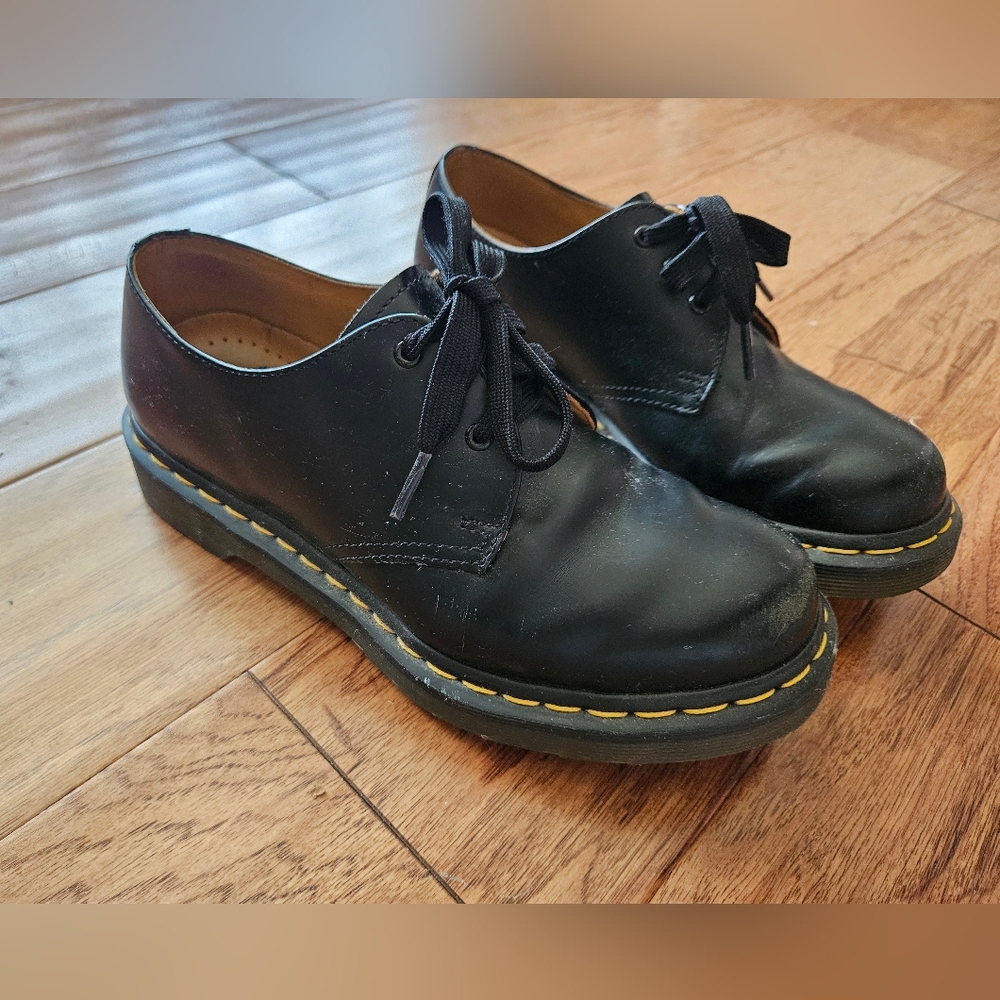 Dr. Martens Oxford